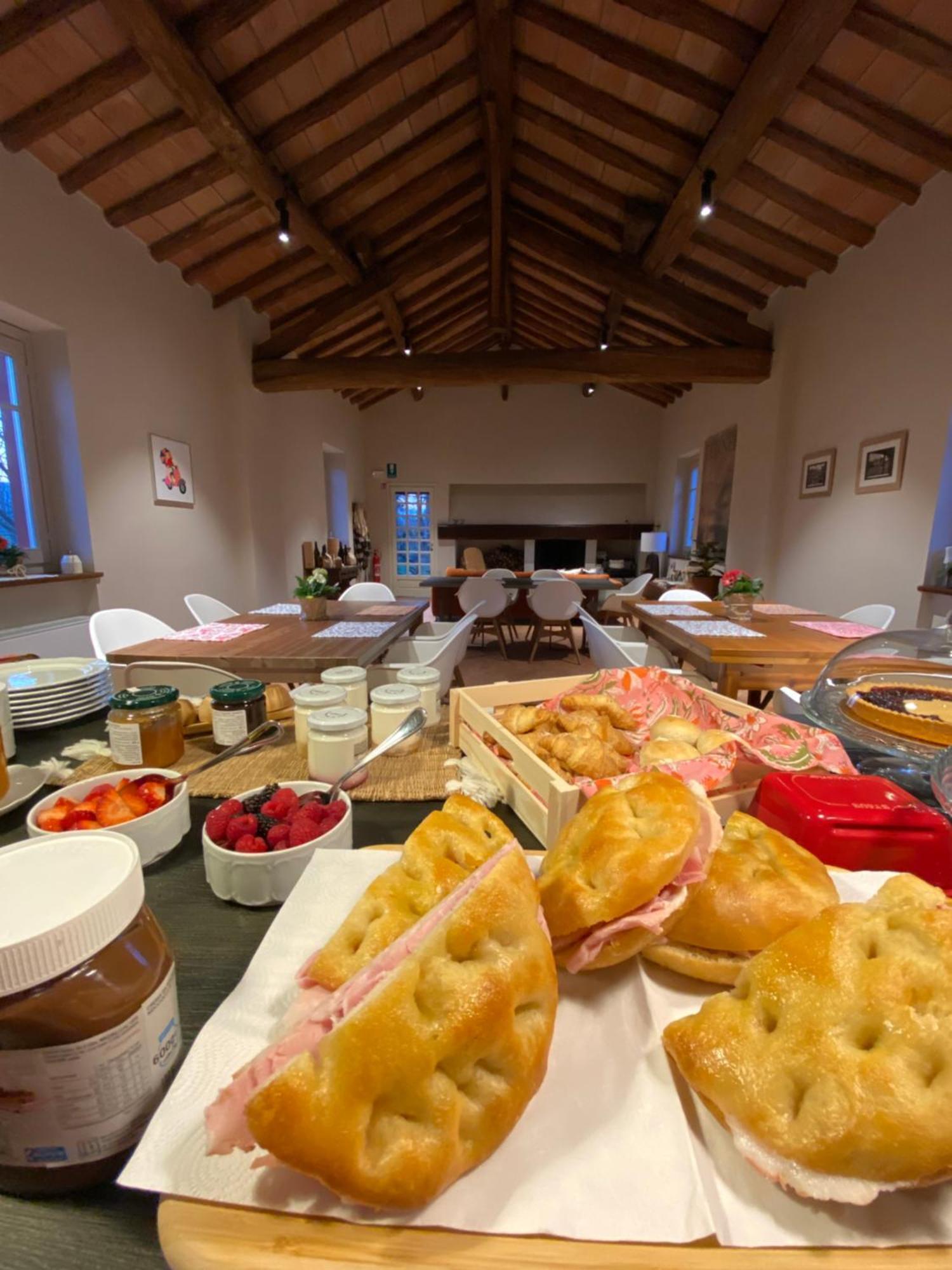 Tenuta Pizzone Wine Resort Риванаццано Екстер'єр фото